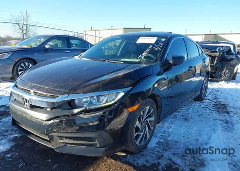 2018 Honda Civic Ex z USA, uszkodzony, nr VIN 2HGFC2F72JH514545